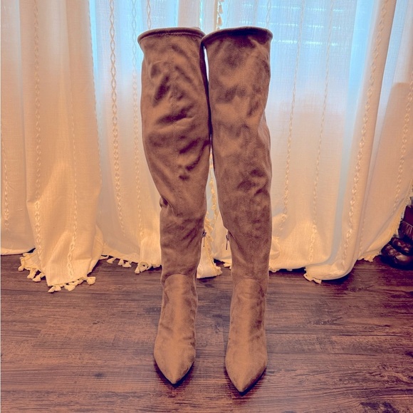 Circus NY by Sam Edelman over the knee boots. EUC, gray, sz 7.5, sueded … - Picture 3 of 16